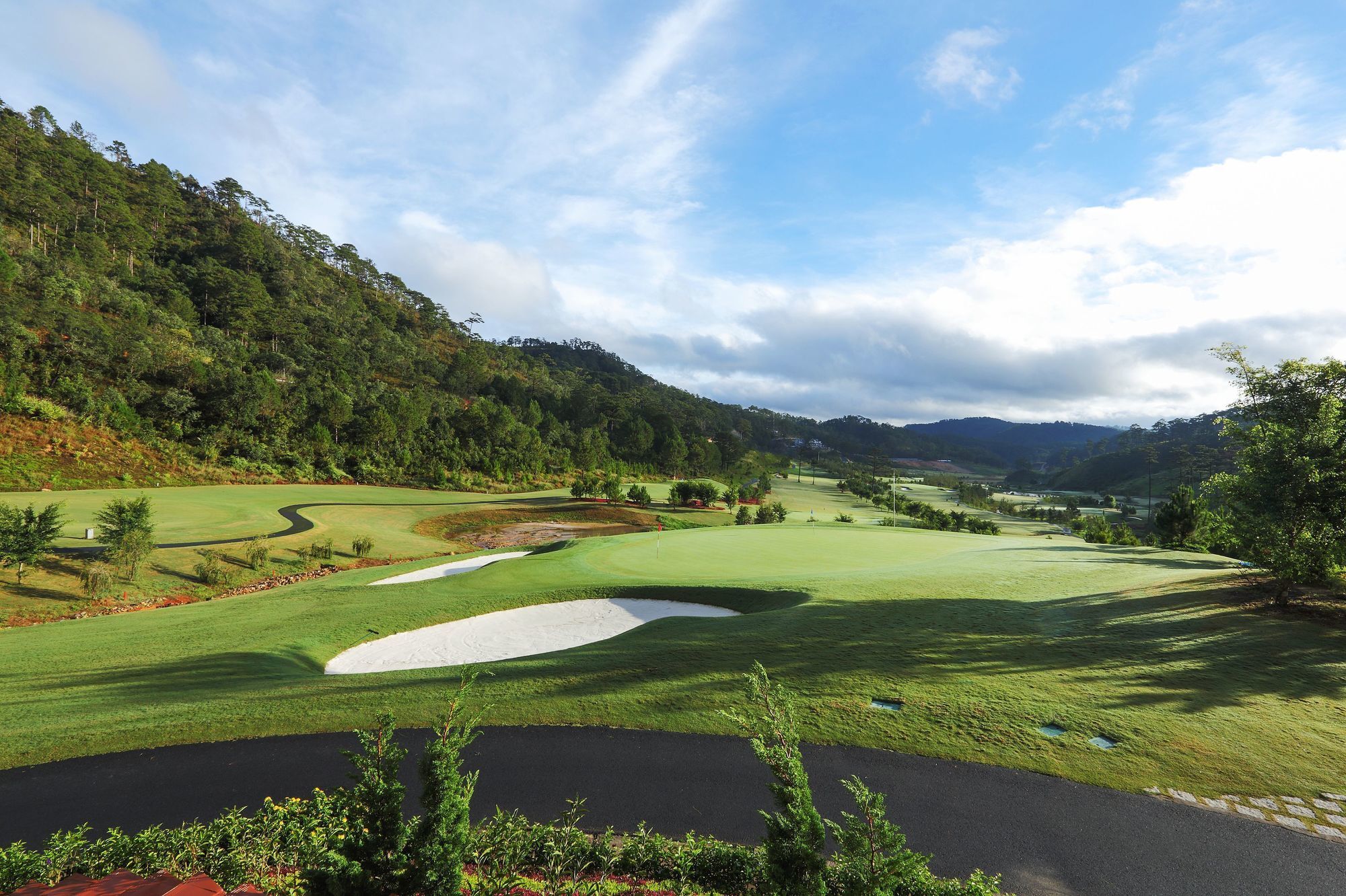 Sam Tuyen Lam Golf & Resorts Dalat Bagian luar foto